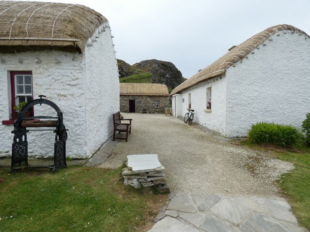 Glencolmcille Folk Village