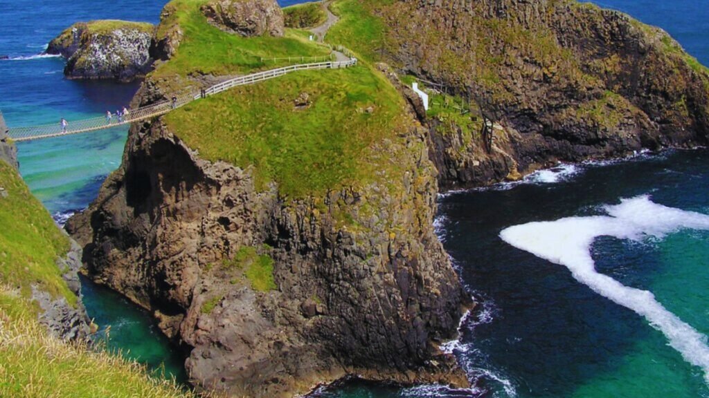 Carrick-a-Rede Rope Bridge