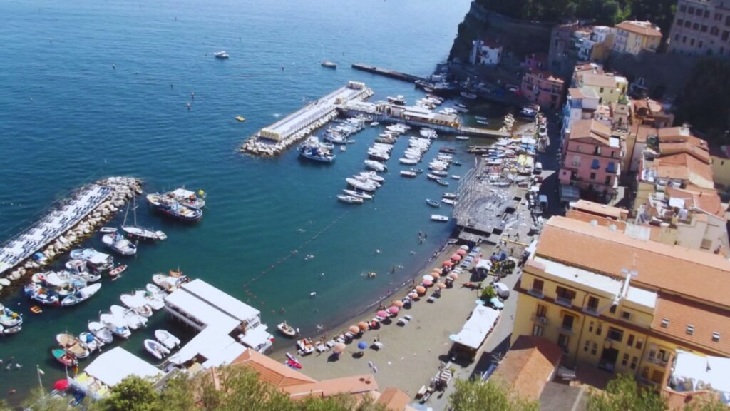 Marina Grande harbour